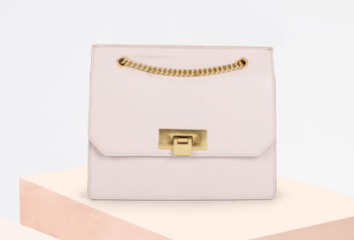 艾澤拉斯箱包 奇幻世界中的實(shí)用藝術(shù)